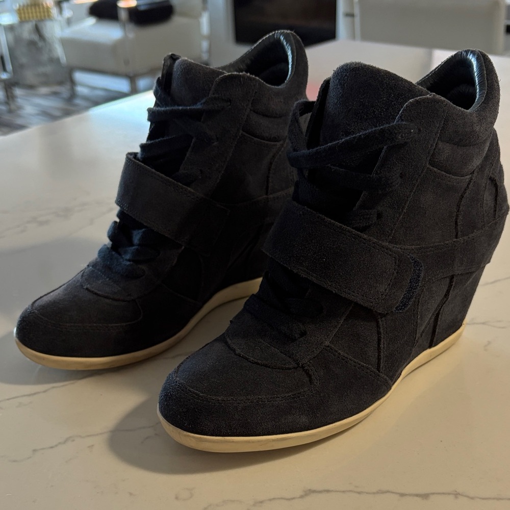 Women's Ash Bowie Navy Wedge Sneakers